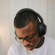 agent-ia-voicebot-technologie-vocale-procontact.jpg Technologie d'agent IA vocal utilisée pour automatiser les échanges d'un centre de contact