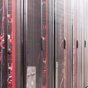 Infrastructure OVH Europe sécurité BPO ProContact Salle de serveurs sécurisée hébergeant l'infrastructure d'un centre de contact BPO