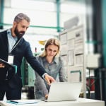 Équipe en charge d’un processus d’externalisation back office
